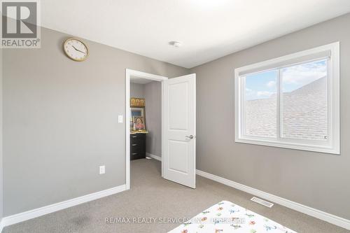 41 Success Way, Thorold, ON - Indoor Photo Showing Other Room