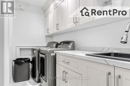 530 Stillwater Crescent, Burlington, ON - Indoor Photo Showing Laundry Room
