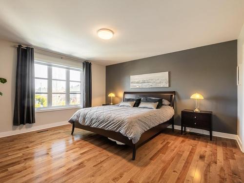 Master bedroom - 3242 Rue De L'Hamamélis, Saint-Bruno-De-Montarville, QC - Indoor Photo Showing Bedroom
