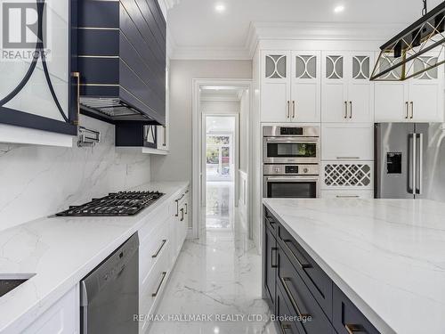 6 Colonial Avenue, Toronto (Cliffcrest), ON - Indoor Photo Showing Kitchen With Stainless Steel Kitchen With Upgraded Kitchen