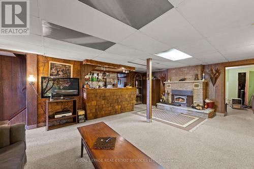 130 Pilkey Rd, Uxbridge, ON - Indoor Photo Showing Other Room With Fireplace