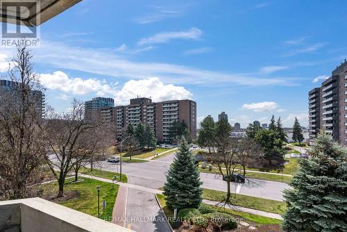 406 - 40 Baif Boulevard, Richmond Hill, ON - Outdoor With View