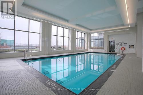 #908 -55 Oneida Cres, Richmond Hill, ON - Indoor Photo Showing Other Room With In Ground Pool