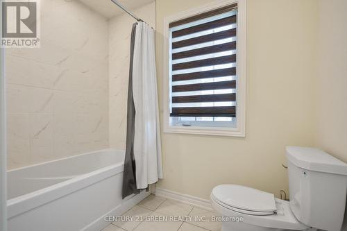129 Ferragine Crescent S, Bradford West Gwillimbury, ON - Indoor Photo Showing Bathroom
