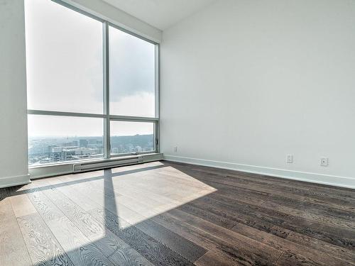 Chambre Ã Â coucher - 4502-1050 Rue Drummond, Montréal (Ville-Marie), QC - Indoor Photo Showing Other Room