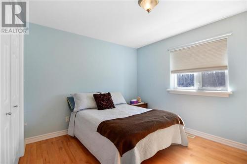 15062 Colonial Drive, Ingleside, ON - Indoor Photo Showing Bedroom