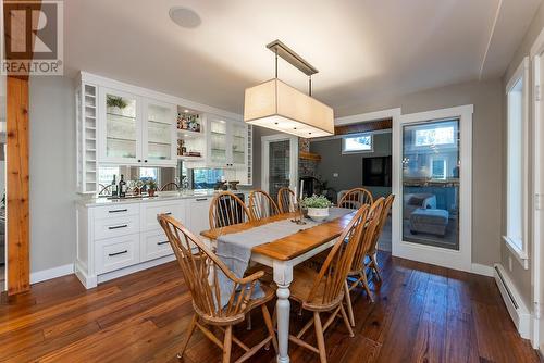 5604 Mcguckin Place, Prince George, BC - Indoor Photo Showing Dining Room