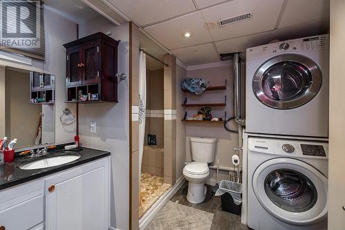 3980 1St Avenue, Prince George, BC - Indoor Photo Showing Laundry Room