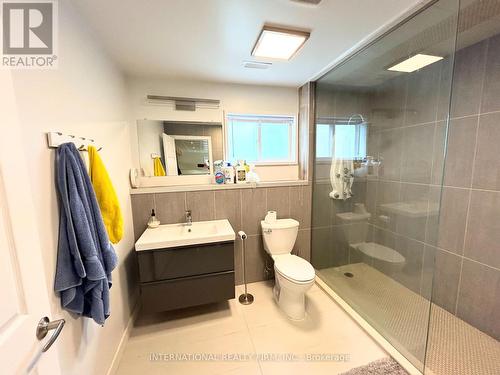 28 55Th St S, Wasaga Beach, ON - Indoor Photo Showing Bathroom