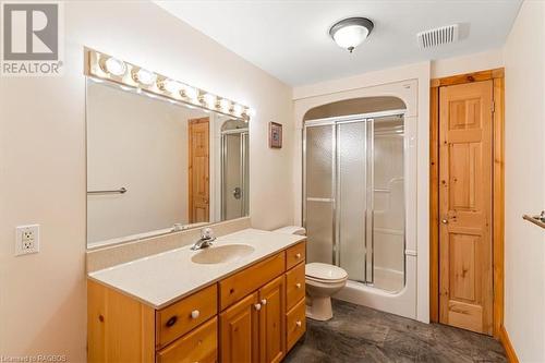 149 Grandore Street W, Georgian Bluffs, ON - Indoor Photo Showing Bathroom