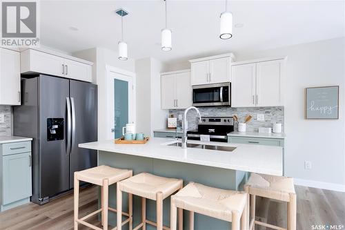 216 Myles Heidt Lane, Saskatoon, SK - Indoor Photo Showing Kitchen With Stainless Steel Kitchen With Upgraded Kitchen