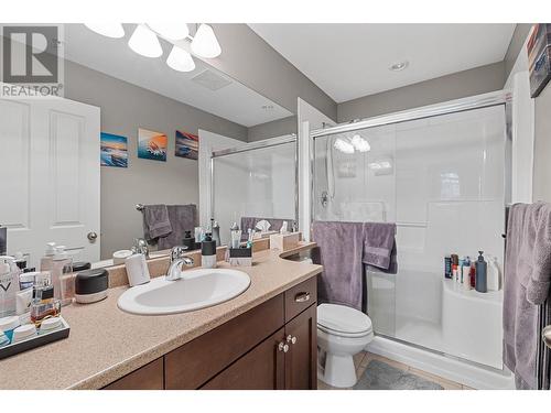 3833 Brown Road Unit# 1311, West Kelowna, BC - Indoor Photo Showing Bathroom