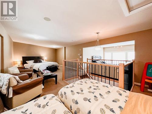 1130 Riverside Avenue Unit# 19, Sicamous, BC - Indoor Photo Showing Bedroom