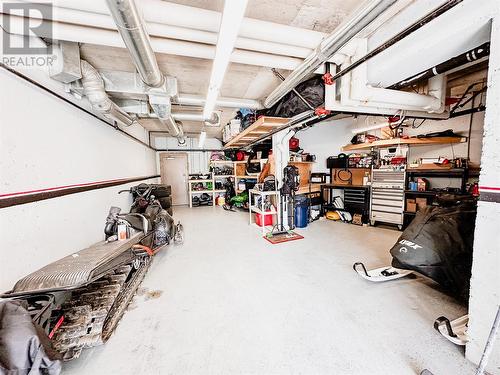 1130 Riverside Avenue Unit# 19, Sicamous, BC - Indoor Photo Showing Garage