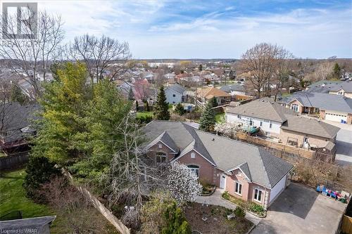 5715 Magnolia Drive, Niagara Falls, ON - Outdoor With View