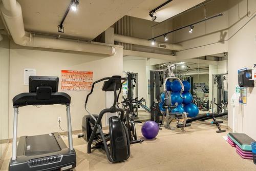 66 Bay Street S|Unit #613, Hamilton, ON - Indoor Photo Showing Gym Room