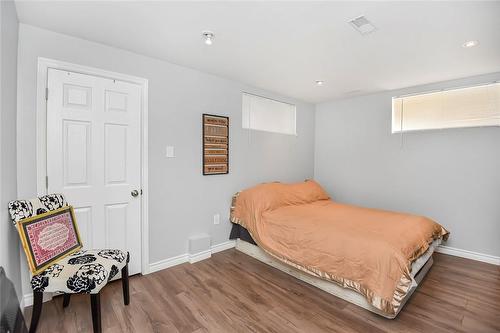 52 Lorupe Court, Hamilton, ON - Indoor Photo Showing Bedroom
