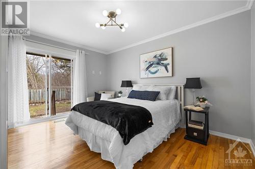 2561 Hanlon Avenue, Ottawa, ON - Indoor Photo Showing Bedroom
