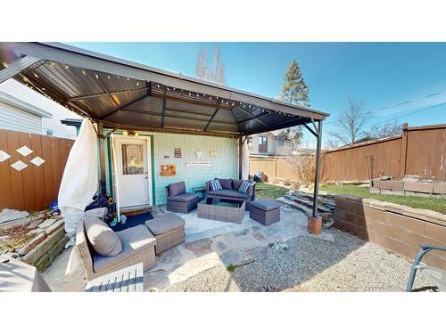 112 12Th Avenue S, Cranbrook, BC - Outdoor With Exterior