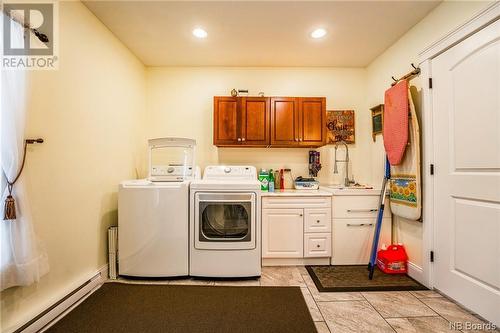 21 Nancy Avenue, Old Ridge, NB - Indoor Photo Showing Laundry Room