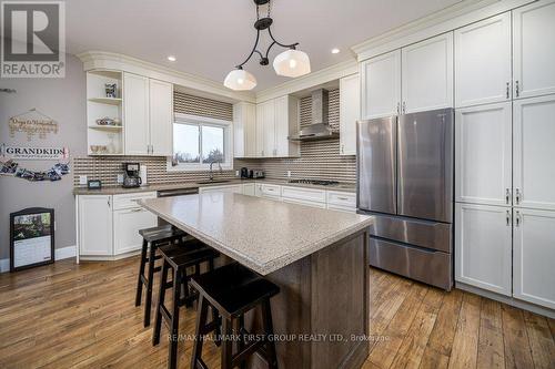 2516 County 9 Rd, Greater Napanee, ON - Indoor Photo Showing Kitchen With Upgraded Kitchen