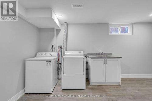 183 Sekura St, Cambridge, ON - Indoor Photo Showing Laundry Room