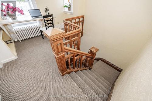 #6 -1 Mont St, Guelph, ON - Indoor Photo Showing Other Room