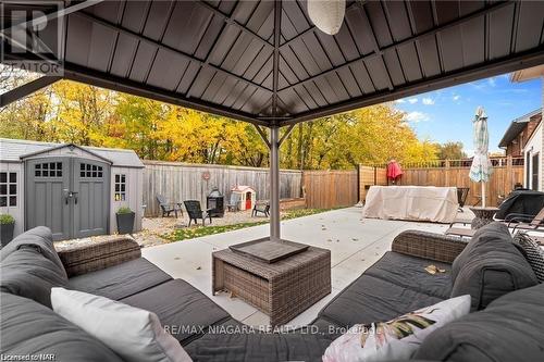 43 Thorold Ave, Thorold, ON - Outdoor
