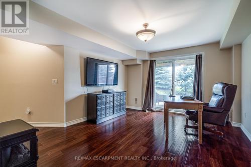 71 Oakhaven Pl, Hamilton, ON - Indoor Photo Showing Other Room