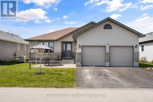 82 Dorchester Dr, Prince Edward County, ON - Outdoor
