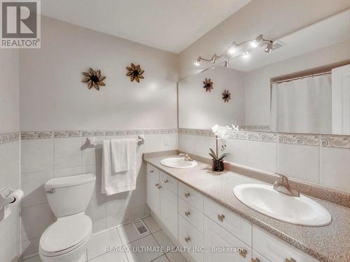 436 Gilbert Avenue, Toronto, ON - Indoor Photo Showing Bathroom