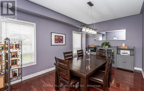 8 White Cres, Barrie, ON - Indoor Photo Showing Dining Room