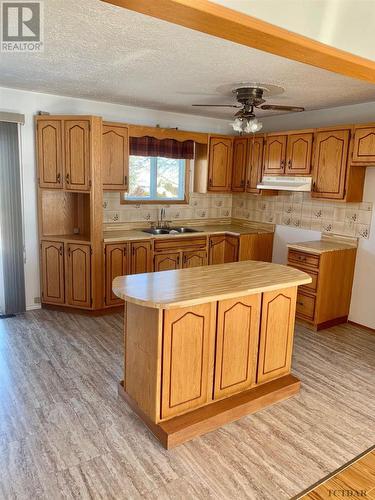 419 Buffam Dr, Temiskaming Shores, ON - Indoor Photo Showing Kitchen With Double Sink