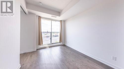 #815 -297 College St, Toronto, ON - Indoor Photo Showing Other Room