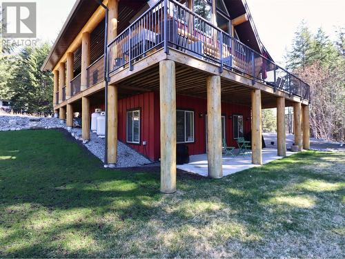 2589 Airstrip Road, Anglemont, BC - Outdoor