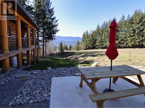 2589 Airstrip Road, Anglemont, BC - Outdoor