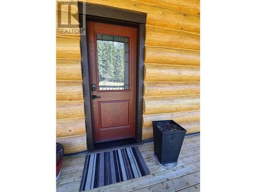 2589 Airstrip Road, Anglemont, BC -  Photo Showing Other Room