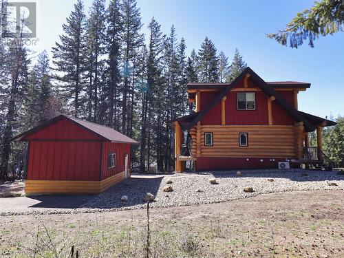 2589 Airstrip Road, Anglemont, BC - Outdoor With Exterior