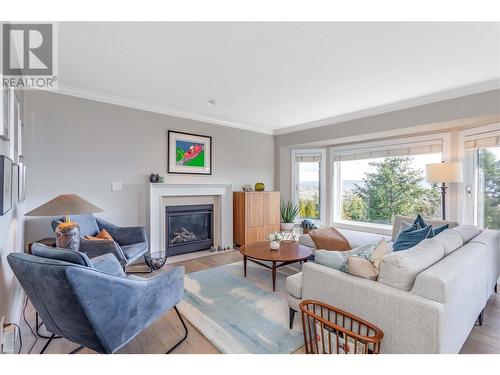 3531 Gates Road, West Kelowna, BC - Indoor Photo Showing Living Room With Fireplace
