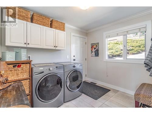 3531 Gates Road, West Kelowna, BC - Indoor Photo Showing Laundry Room
