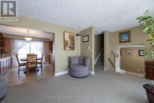 20 Ridout St, Brockton, ON - Indoor Photo Showing Other Room