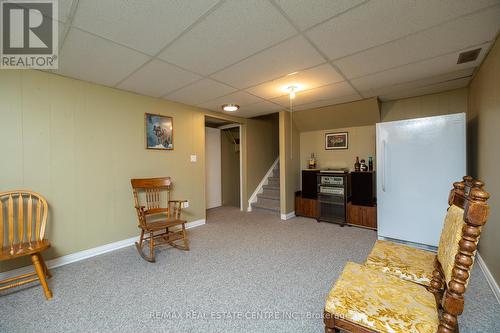 20 Ridout St, Brockton, ON - Indoor