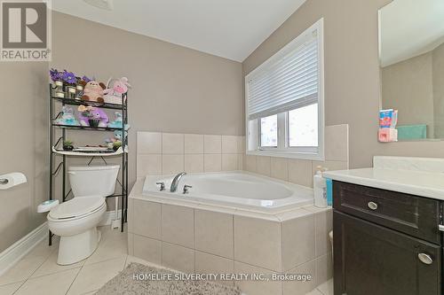 67 Enford Cres, Brampton, ON - Indoor Photo Showing Bathroom