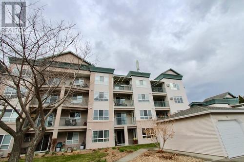 408-860 Nicolani Drive, Kamloops, BC - Outdoor With Balcony With Facade