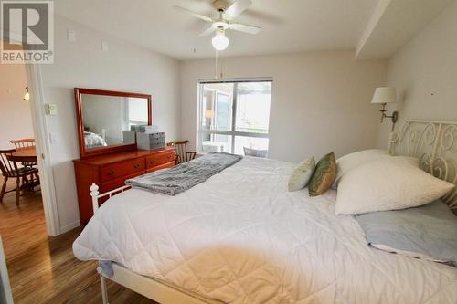 408-860 Nicolani Drive, Kamloops, BC - Indoor Photo Showing Bedroom