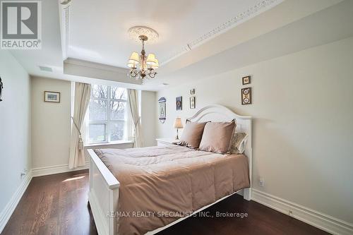 Th2 - 10 Old York Mills Road, Toronto, ON - Indoor Photo Showing Bedroom