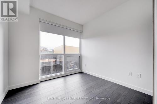 303 - 95 Mcmahon Drive, Toronto, ON - Indoor Photo Showing Other Room