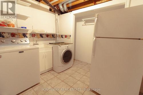 70 Fellowes Cres, Hamilton, ON - Indoor Photo Showing Laundry Room
