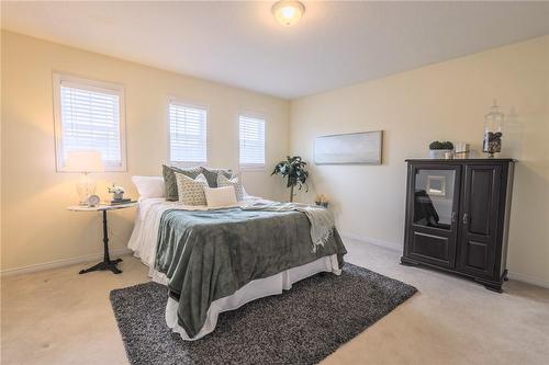 178 Doon Mills Drive, Kitchener, ON - Indoor Photo Showing Bedroom