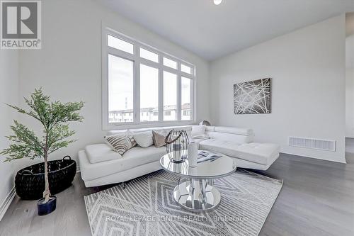 255 Port Darlington Road, Clarington, ON - Indoor Photo Showing Living Room
